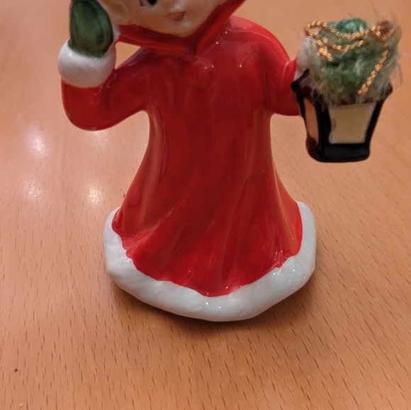 Vintage ceramic figurine Napoo girl in red  with lantern - Picture 7 of 7
